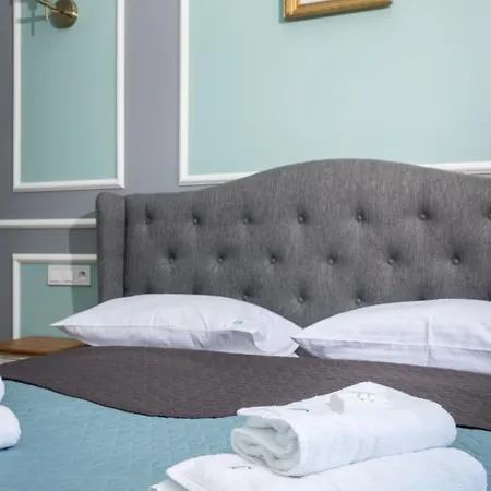 公寓 Beautiful For 4 People In Cracow By Renters *